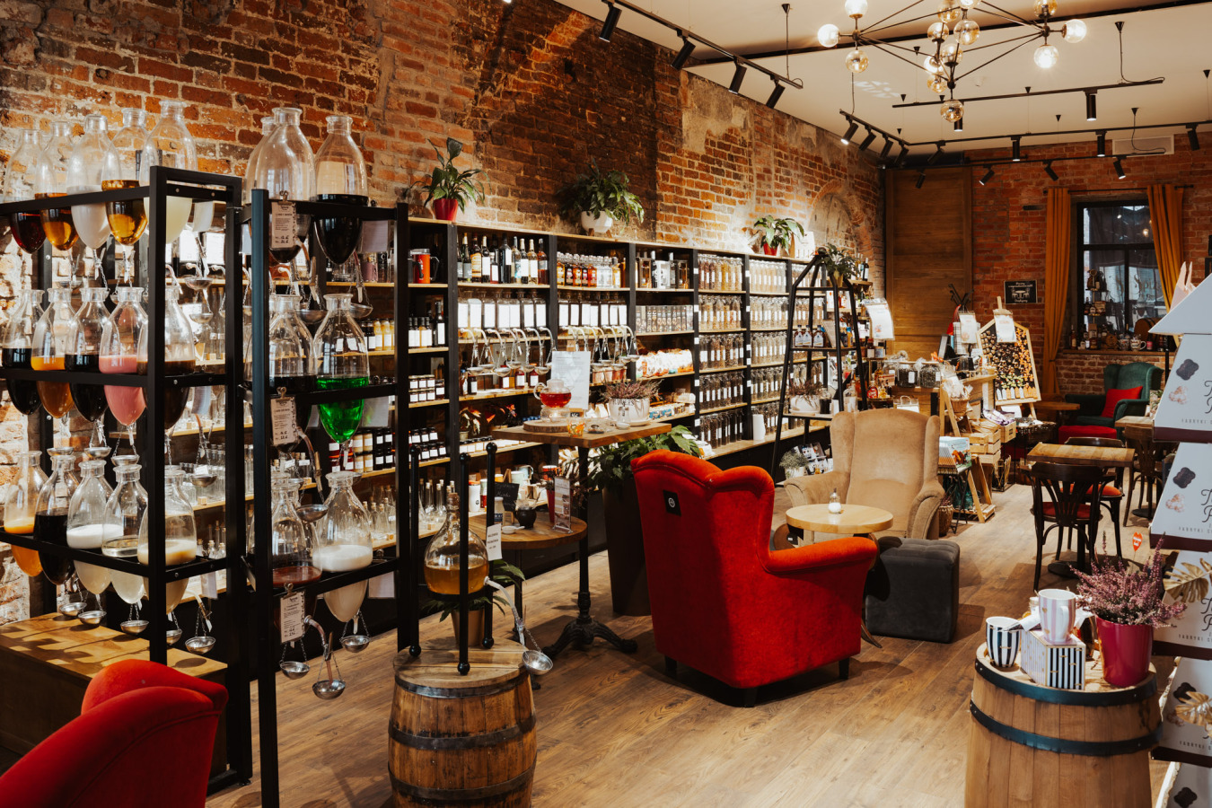 Rynek Staromiejski 12